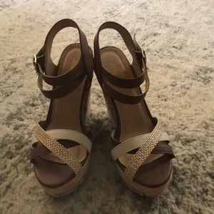 Wedges great condition!!